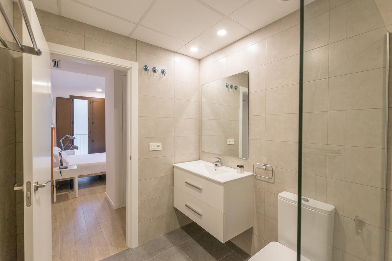 Apartments Madrina 瓦伦西亚 外观 照片