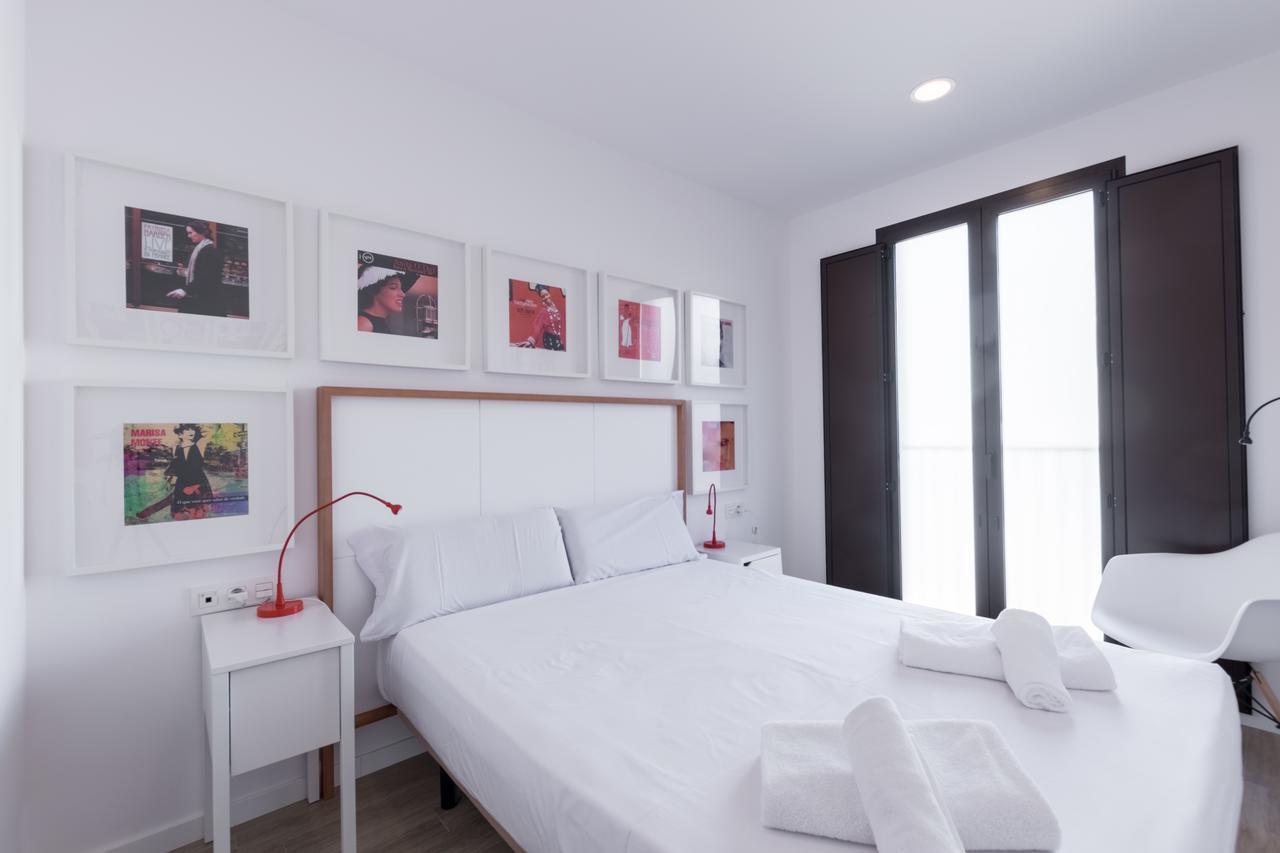 Apartments Madrina 瓦伦西亚 外观 照片
