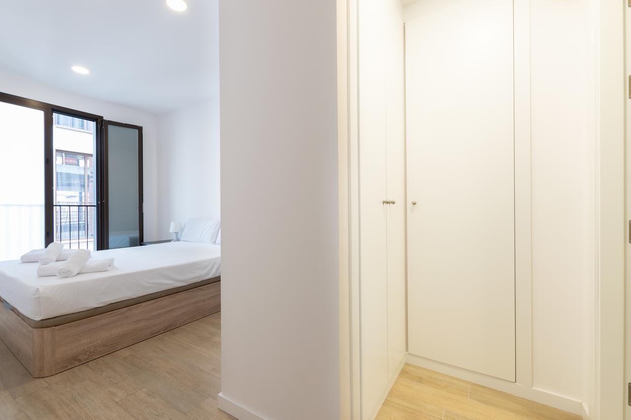 Apartments Madrina 瓦伦西亚 外观 照片