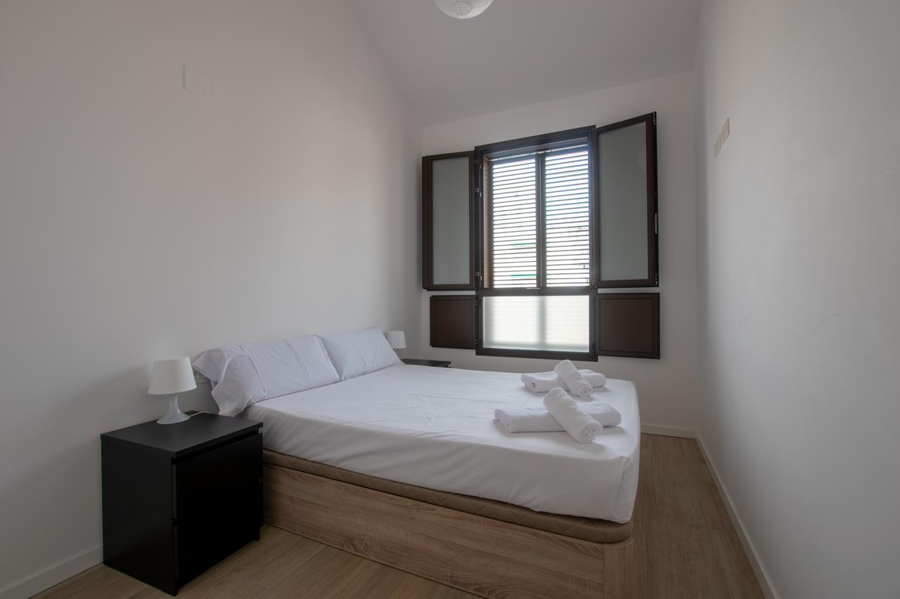 Apartments Madrina 瓦伦西亚 外观 照片